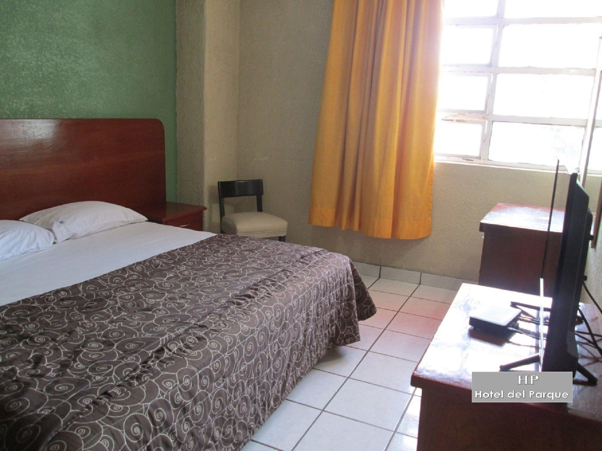 Hotel Del Parque Guadalajara Ngoại thất bức ảnh