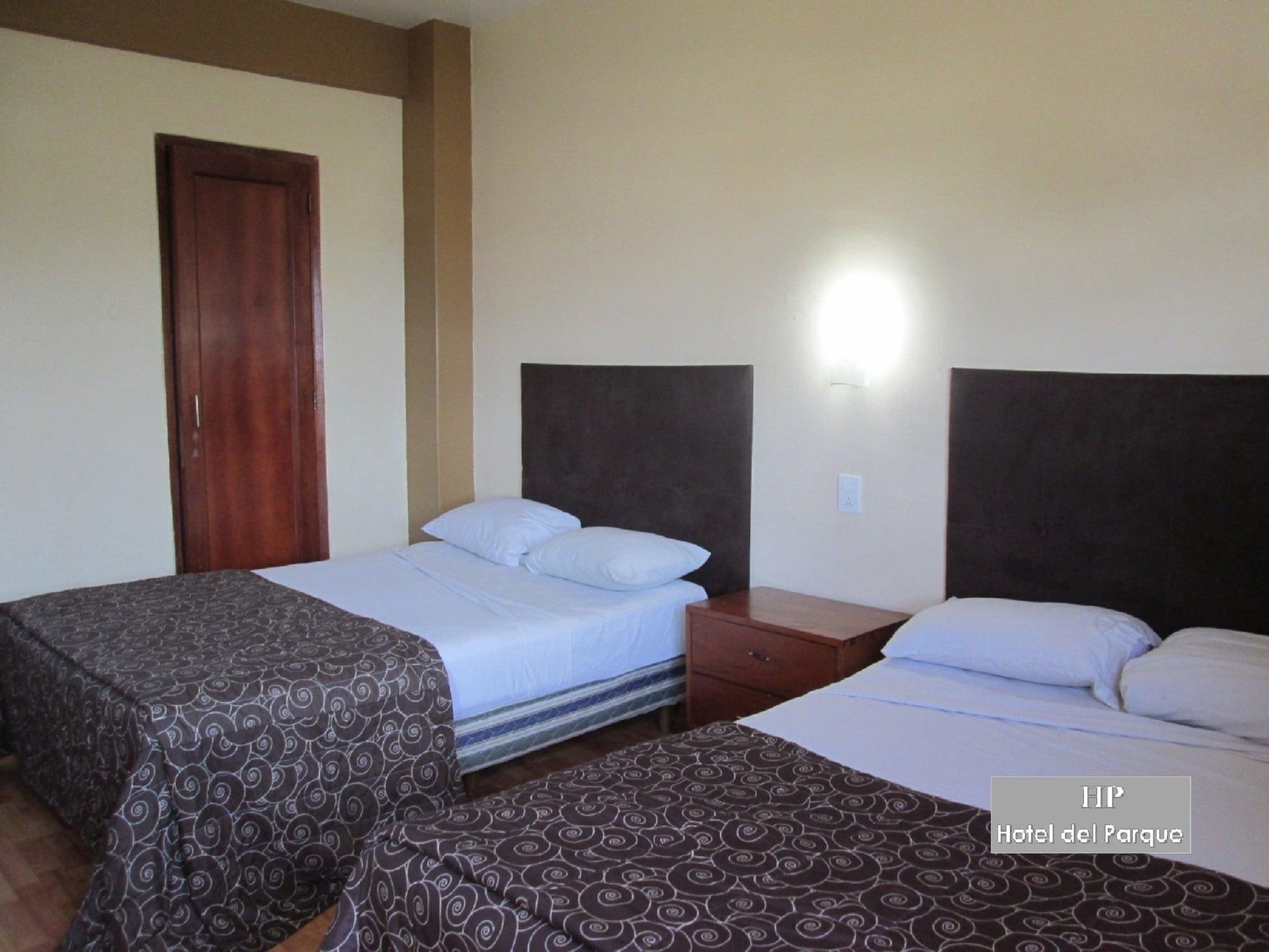 Hotel Del Parque Guadalajara Ngoại thất bức ảnh