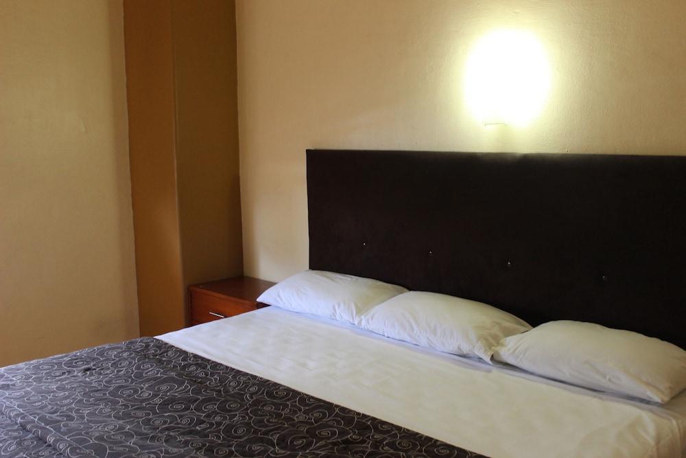 Hotel Del Parque Guadalajara Ngoại thất bức ảnh