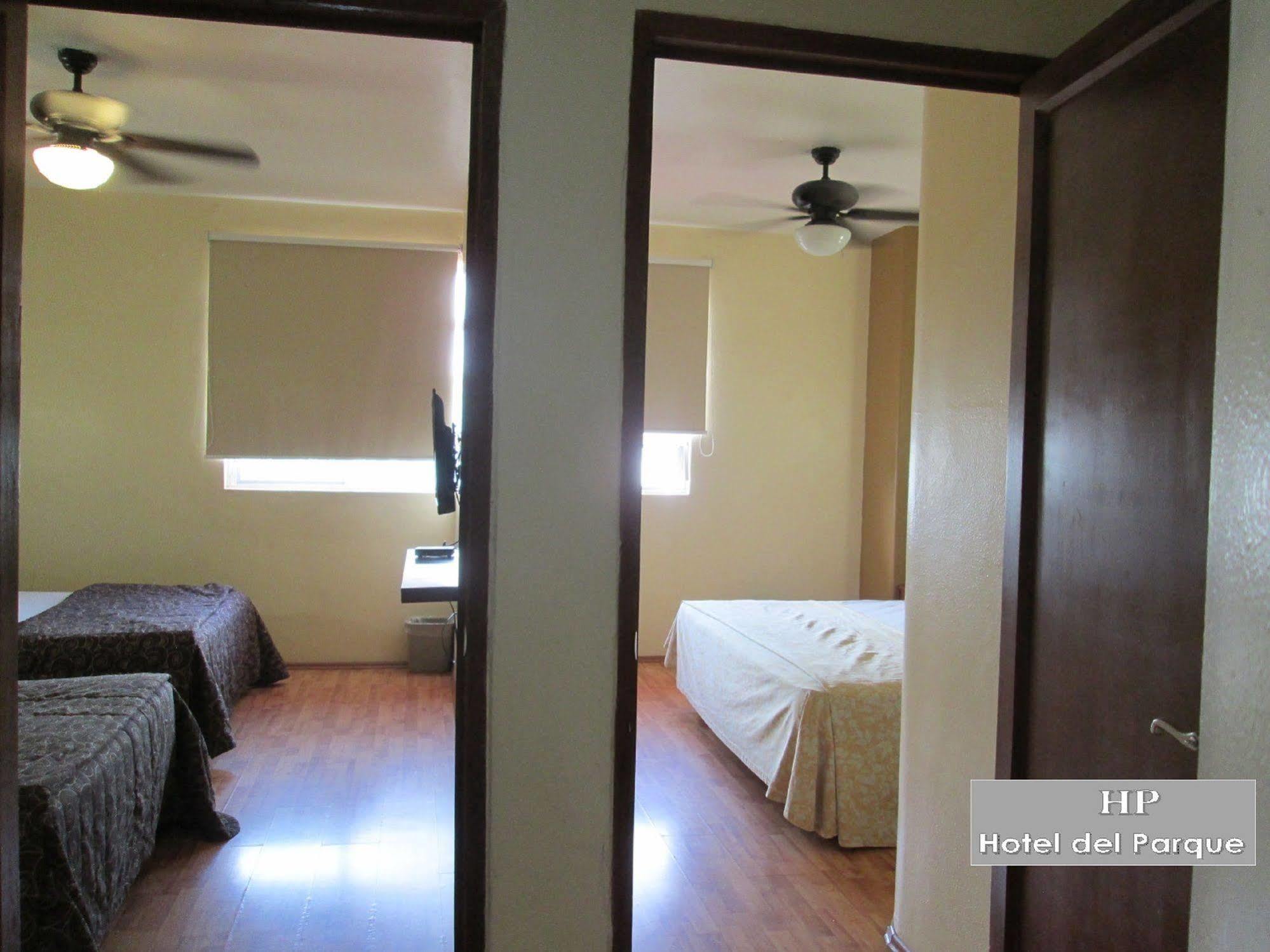 Hotel Del Parque Guadalajara Ngoại thất bức ảnh